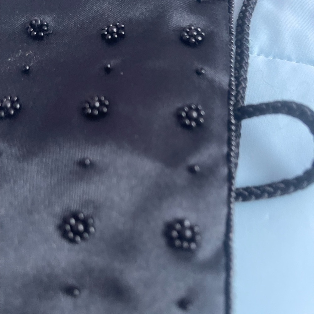 Satin beaded crossbody black purse.Zip closure. 6”x6”x1”  and 21” Handle - Picture 3 of 9